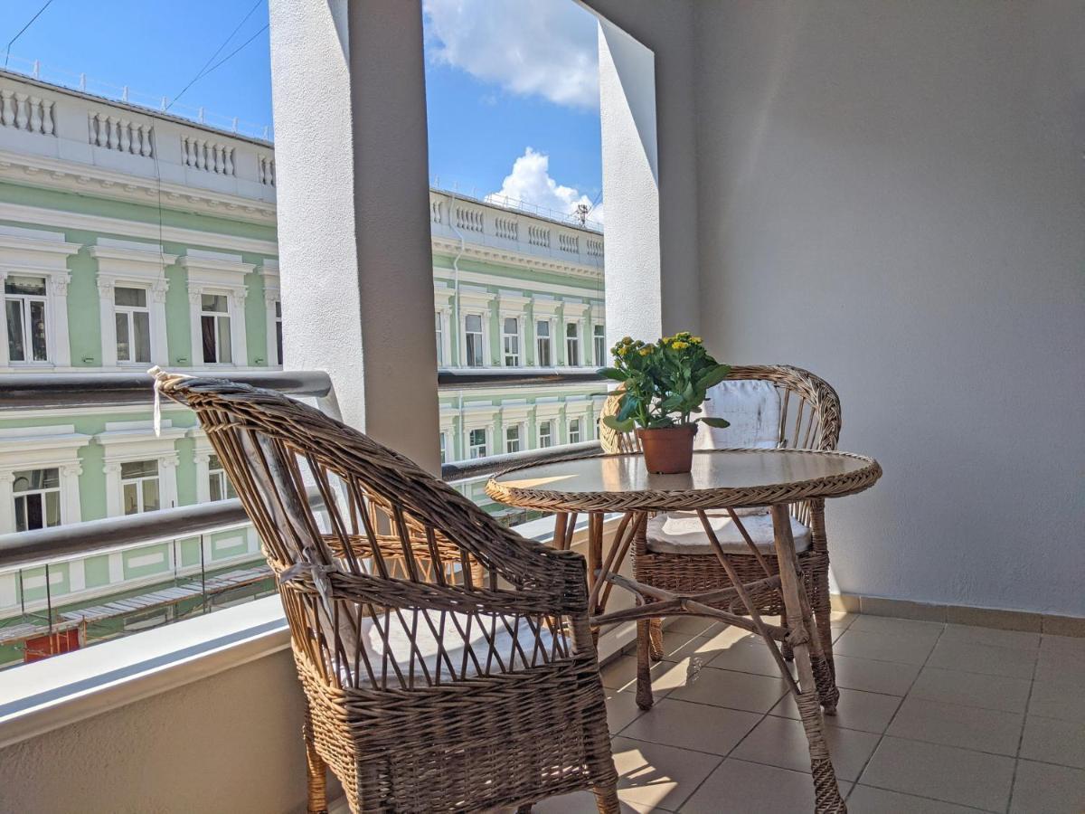 Paradis Odessa Apartments Exterior photo