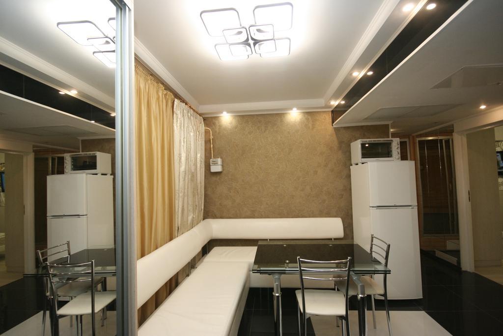 Paradis Odessa Apartments Exterior photo